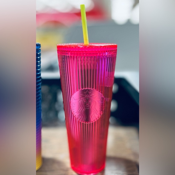 Starbucks Pink Pleated Cup Magenta Iridescent Bling Tumbler 24oz Venti New 2023 - Picture 7 of 10